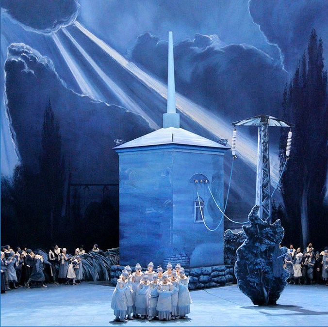 Neo Rauch taucht Bühnenbild von Lohengrin in Blau  Bayreuther Festspiele.jpg