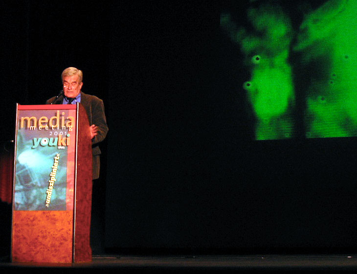 111-1134_IMG YOUKI 01 F Hofmann.JPG