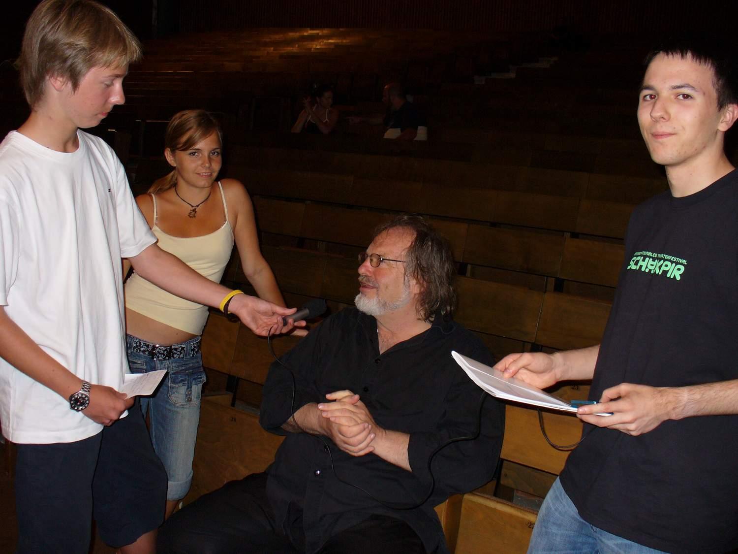 Radio in ERL Kuhn 1.JPG